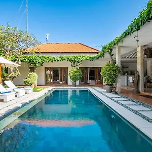  Villa Martini Indonesia
